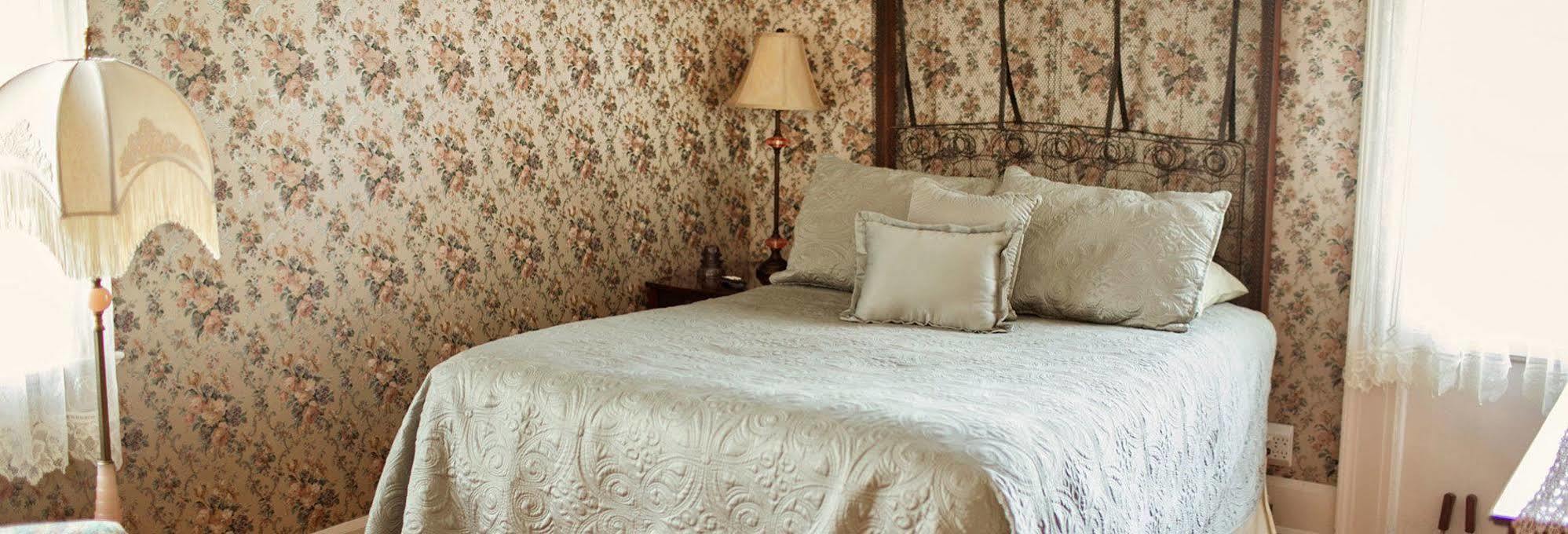 Bayside Bed And Breakfast Everett Exteriér fotografie